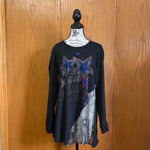 Elegant Black Long Sleeve Top with Blue Star Accents